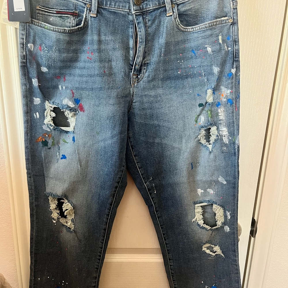 NWT Tommy Hilfiger Blue Distressed Boyfriend Jeans